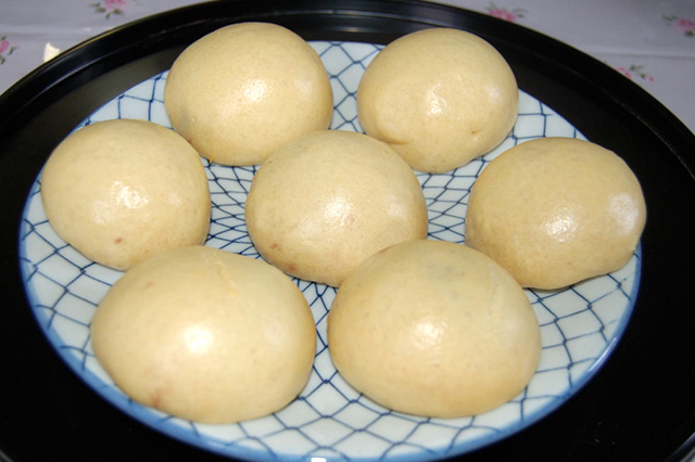 komugi manju（Wheat manju）: Delicious!! Japanese food